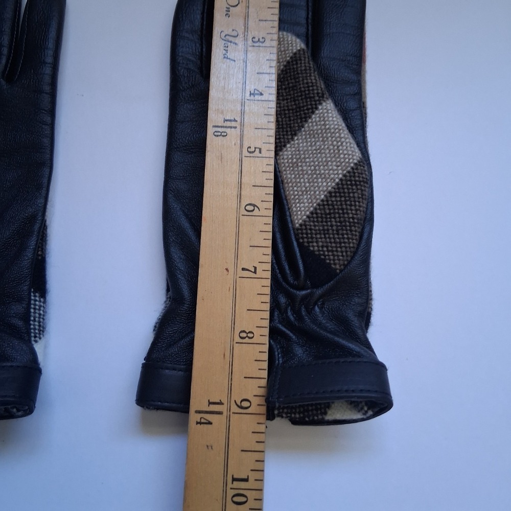 Burberry London Gabriel Check Wool & Leather Gloves Size 7 1/2 Medium Women's - Picture 7 of 9
